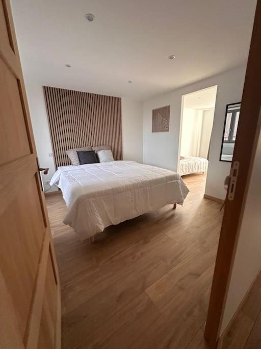 Au Petit Langres Logement Centre-Ville Экстерьер фото