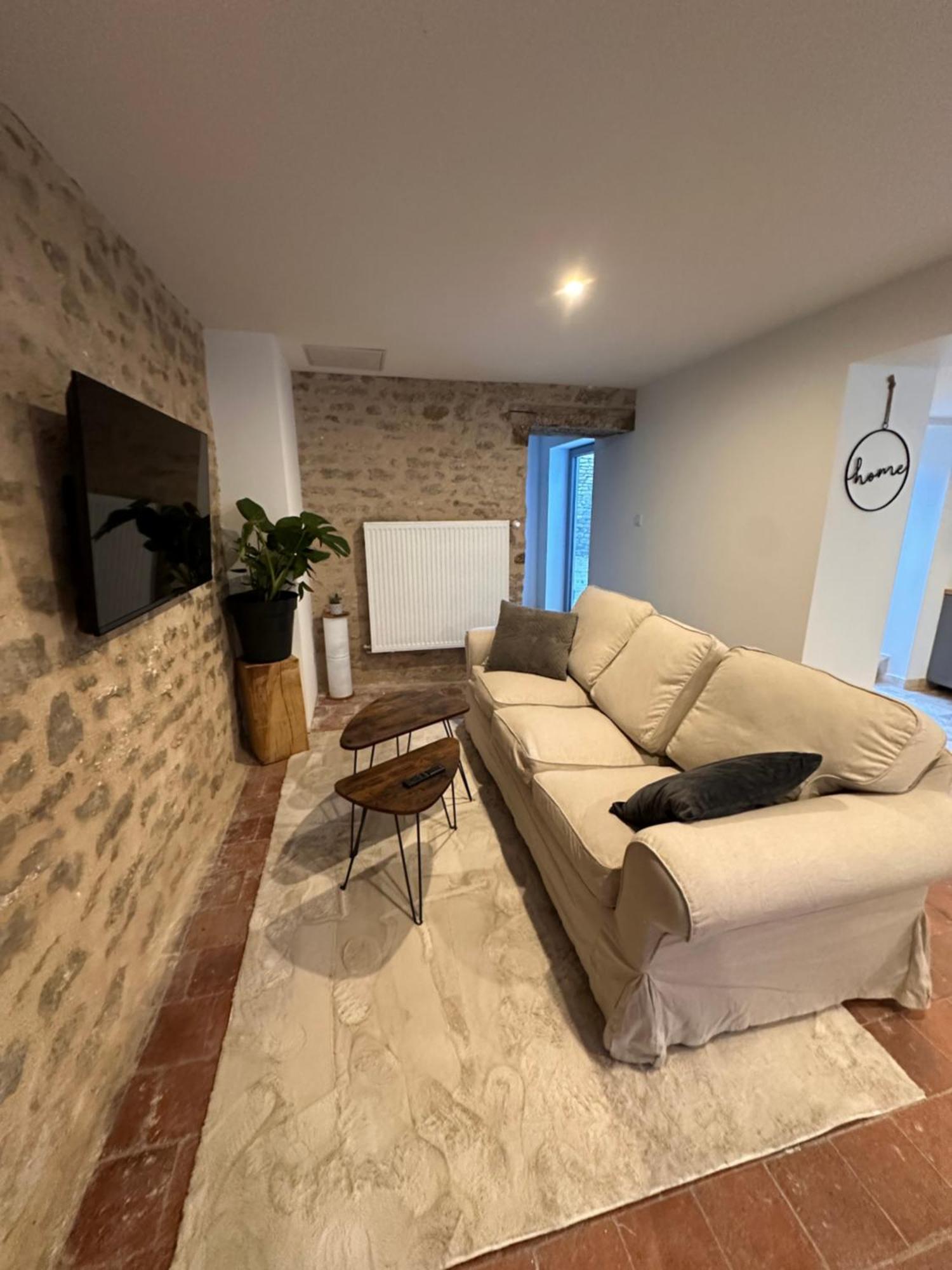 Au Petit Langres Logement Centre-Ville Экстерьер фото